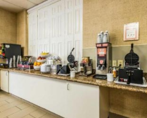 Baymont by Wyndham Colorado Springs image 21